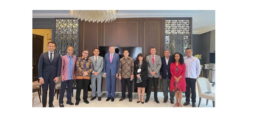 Embajadores de la Alianza del Pacífico en Yakarta sostuvieron un encuentro de cortesía con el Presidente de la Cámara de Comercio e Industria de Indonesia -KADIN-