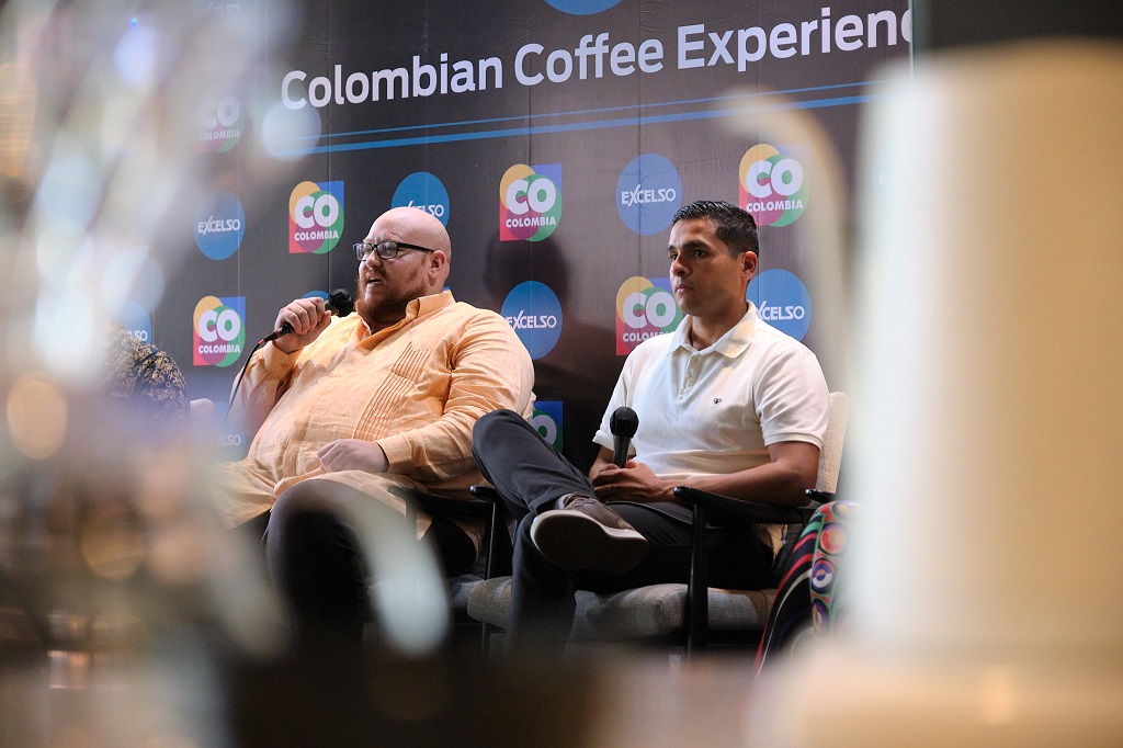 El mejor barista del mundo 2021 visita Yakarta
