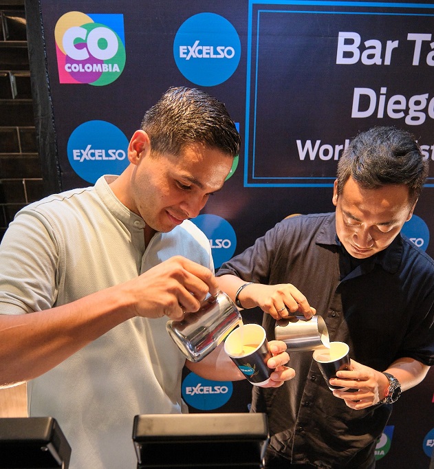 El mejor barista del mundo 2021 visita Yakarta