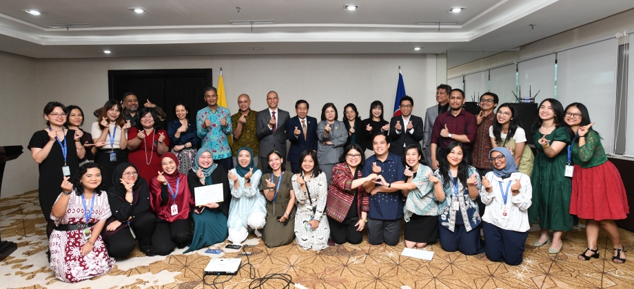 Culmina la séptima edición de los cursos de español ofrecidos por el Gobierno de Colombia a la ASEAN