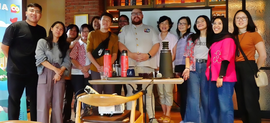 Arepas y café, una combinación ganadora en festival gastronómico en Yakarta