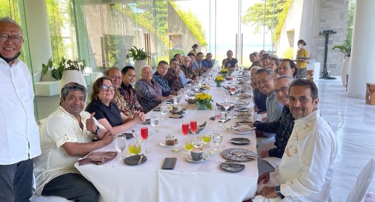  Embajador Juan Camilo Valencia lidera reunión del cuerpo diplomático y consular en Bali