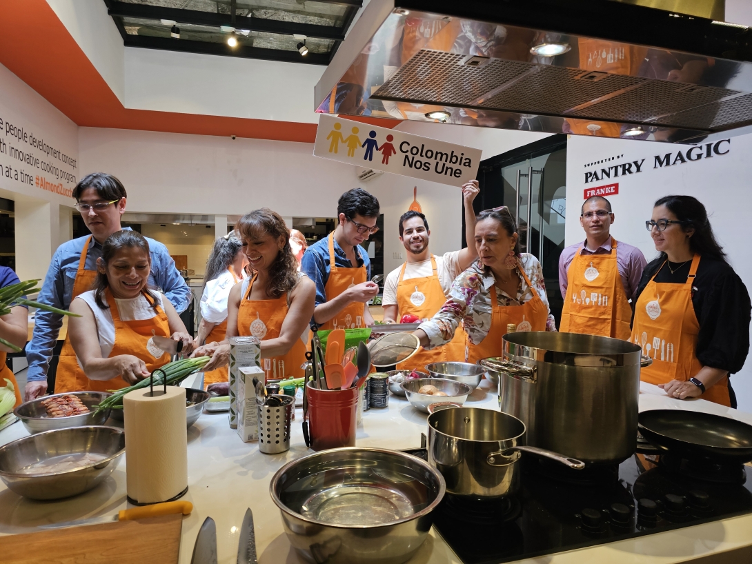 Aprendiendo sobre mis raíces gastronómicas: Clase de cocina para los colombianos en Yakarta